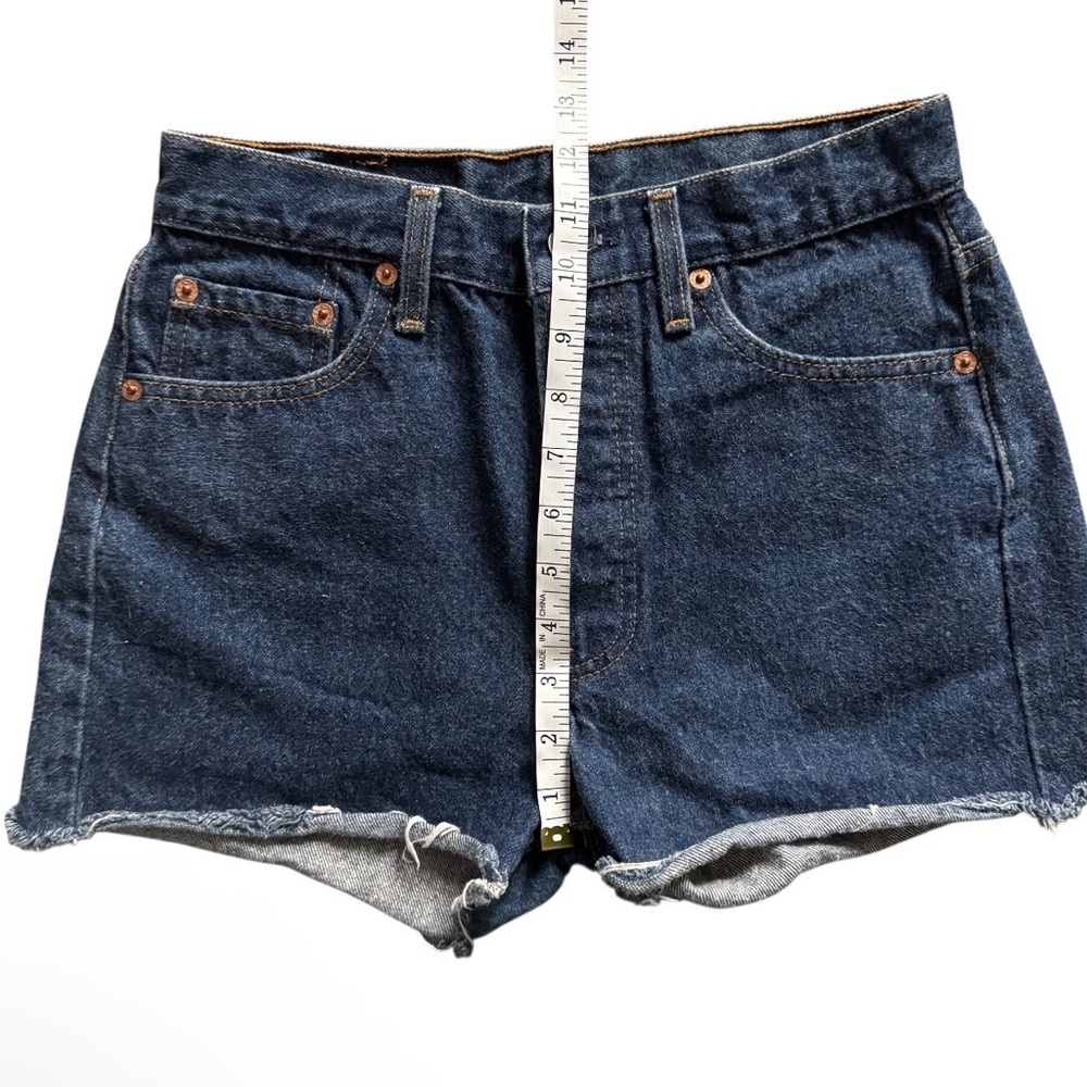 Vintage Levi’s 501 Cutoff Shorts USA Made 30x30 1995 - Picture 6 of 9